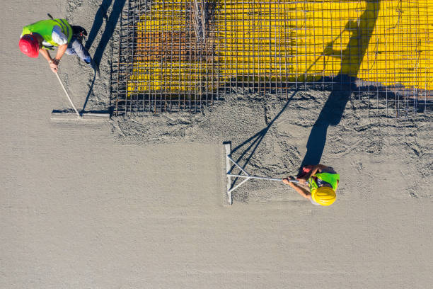 Best Commercial Concrete Contractor  in Johnstown, CO